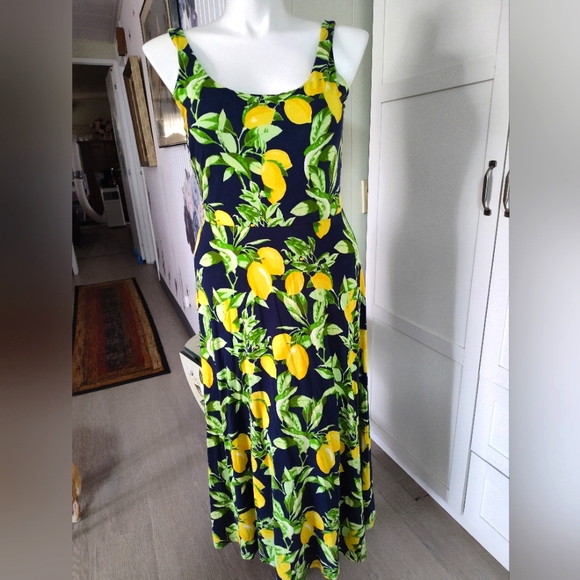 Soldelsewhere - Picture 1 of 8